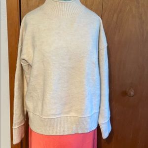 Super soft sweater acrylic 68% cream small